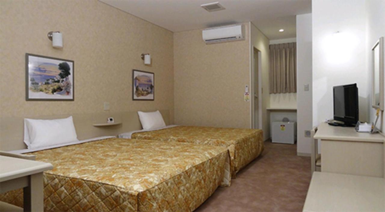 Family Lodge Hatagoya Kofu Isawa Fuefuki Екстериор снимка